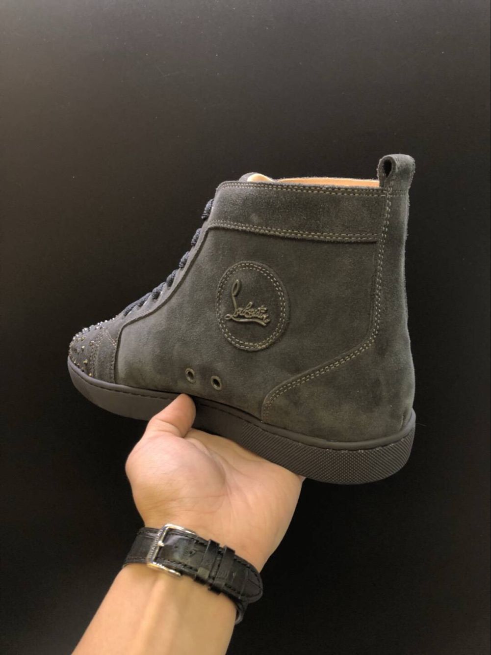 CL Men Shoes-332