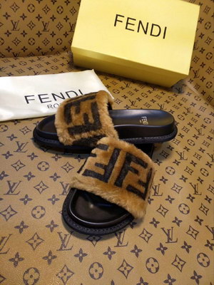 Fendi Slippers Women(AAA)-001