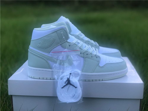Air Jordan 1 Mid-046