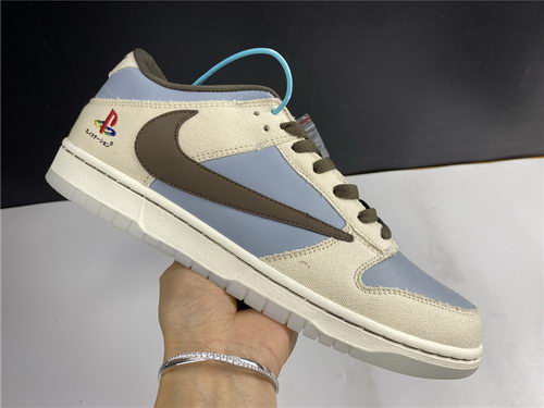 Travis Scott x Nike SB Dunk Low