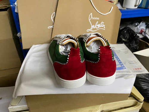 CL Men Shoes-533