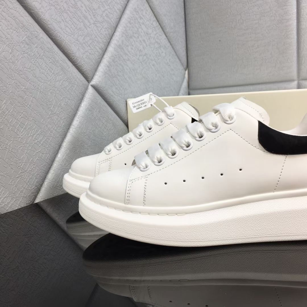 Alexander McQueen Shoes AAAA(Women)-146