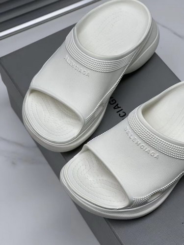 Balenciaga Slippers(AAA)-010
