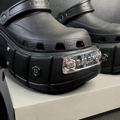 Balenciaga Slippers(AAA)-013