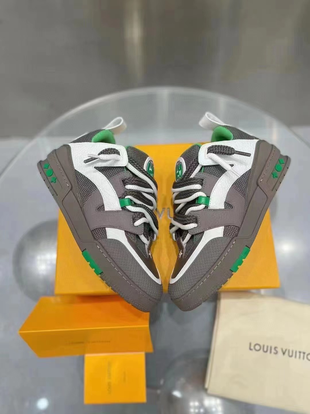 LV Shoes(AAA)-922