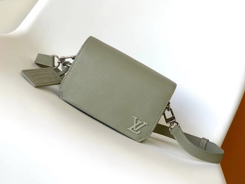 LV Handbags AAA(Men)-133