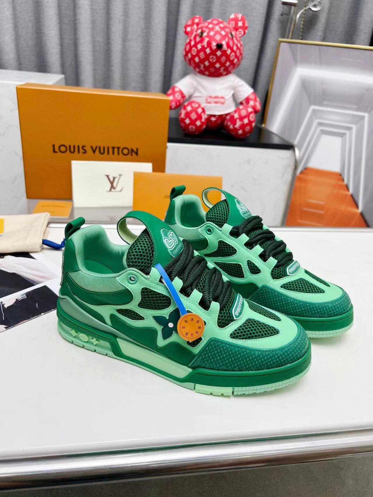 LV Shoes(AAA)-942