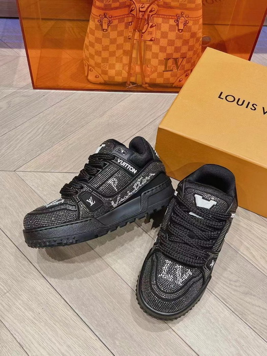 LV Shoes(AAA)-939