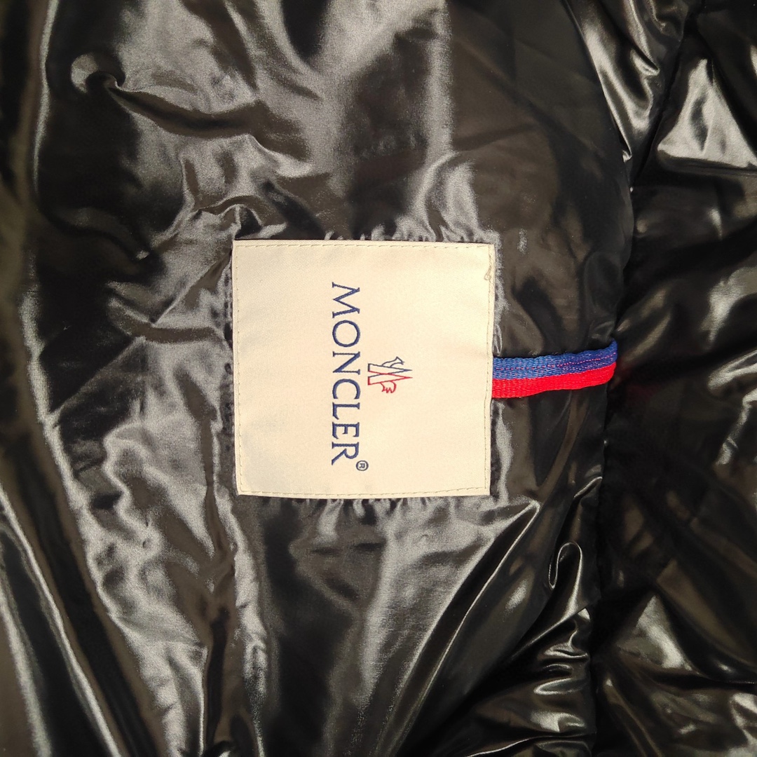 Moncler Coat-157