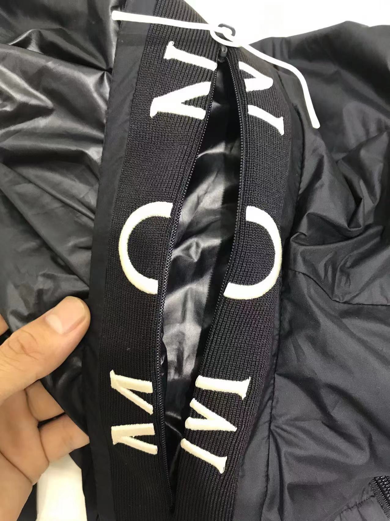 Moncler Jacket-016