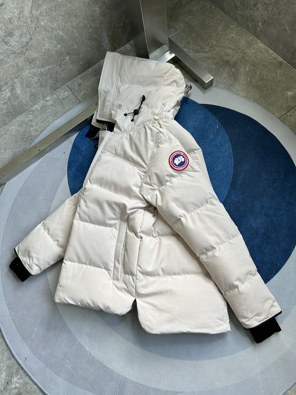 Canada Goose Coat-234