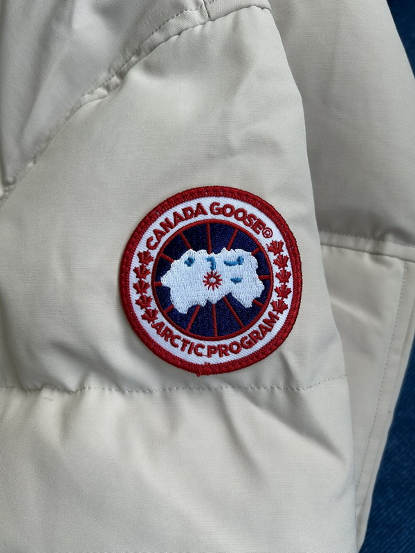 Canada Goose Coat-234