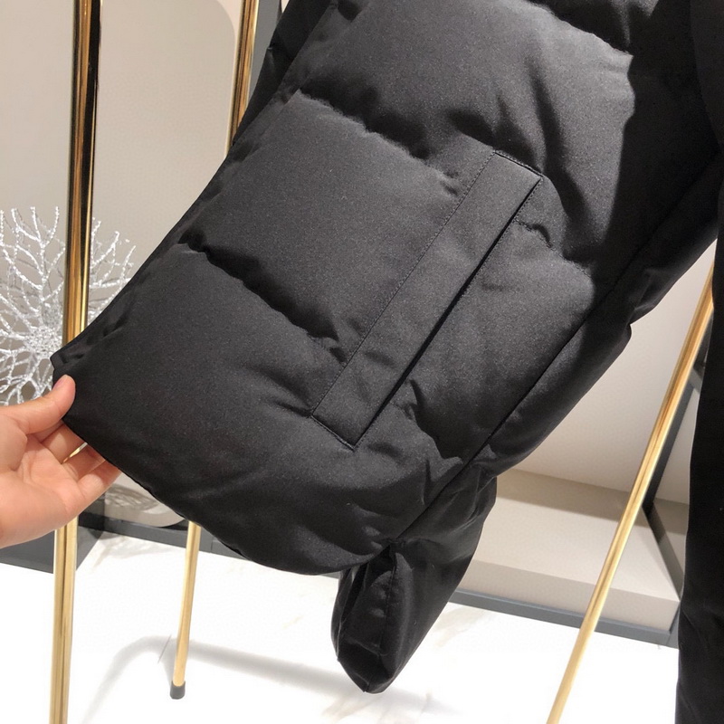 Canada Goose Coat-241