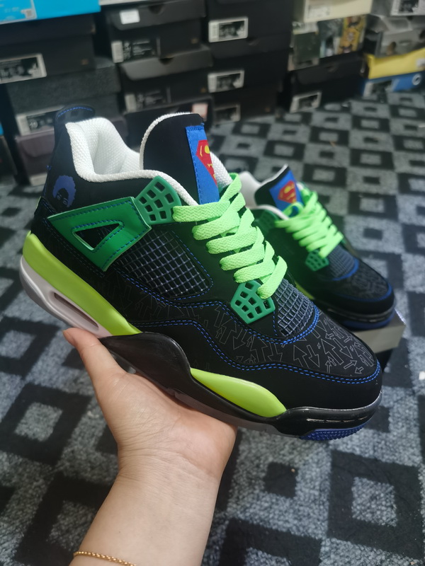 Air Jordan 4 Retro-023