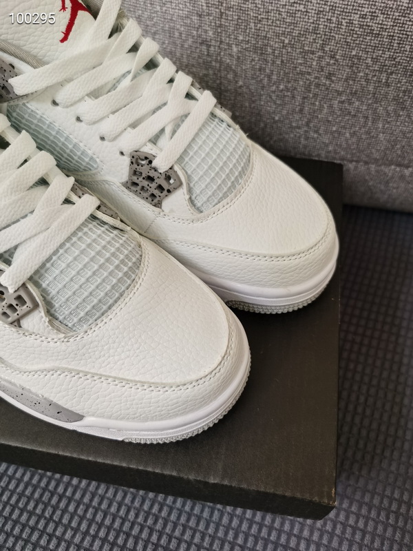 Air Jordan 4 Retro-026