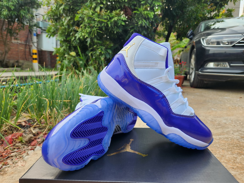 Air Jordan 11 Retro-016