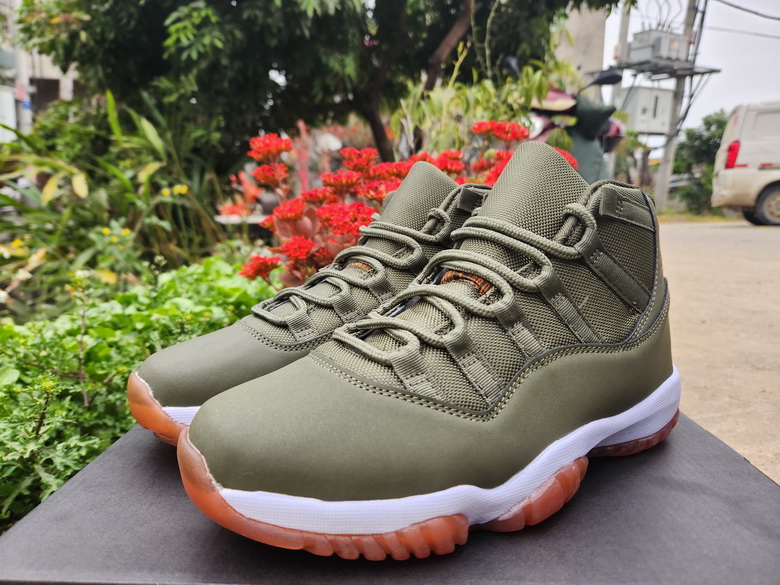 Air Jordan 11 Retro-019