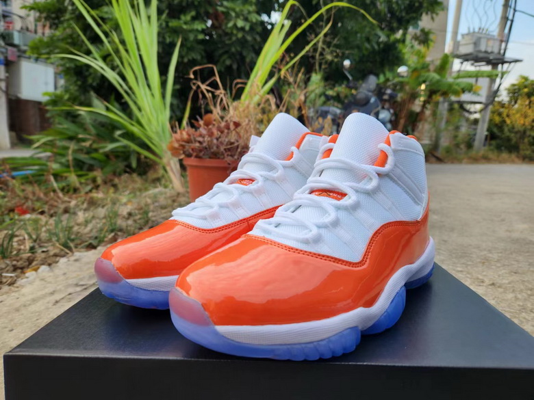 Air Jordan 11 Retro-043
