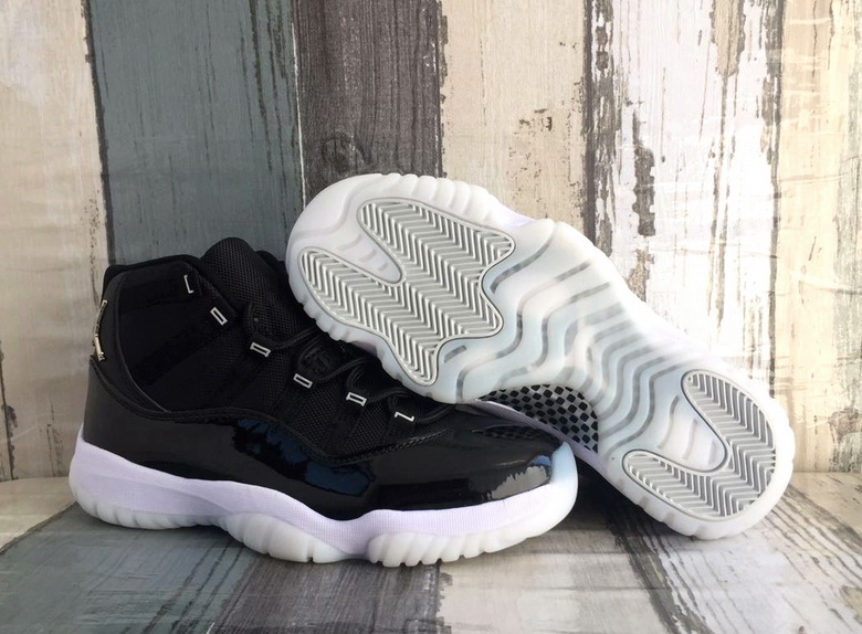 Air Jordan 11 Retro-097