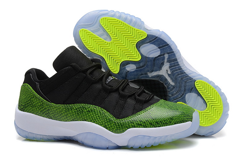 Air Jordan 11 Retro-102