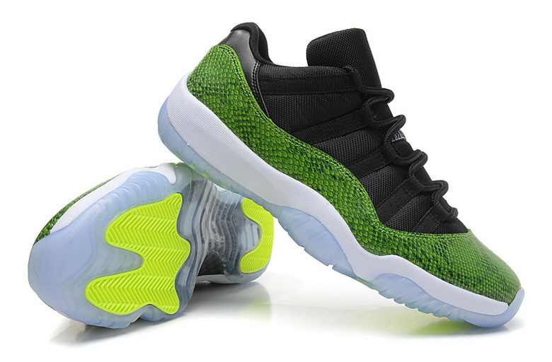 Air Jordan 11 Retro-102