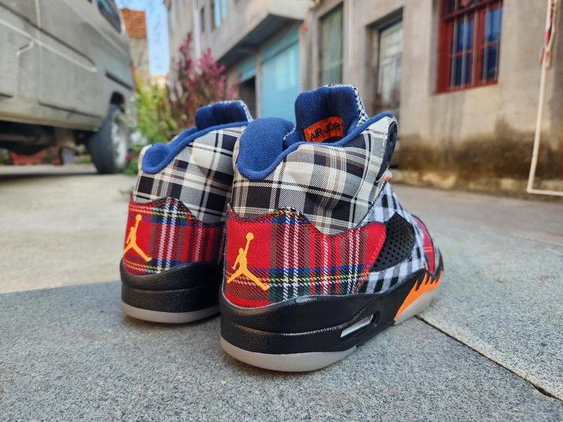 Air Jordan 5 Retro-004
