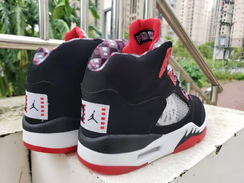 Air Jordan 5 Retro-024
