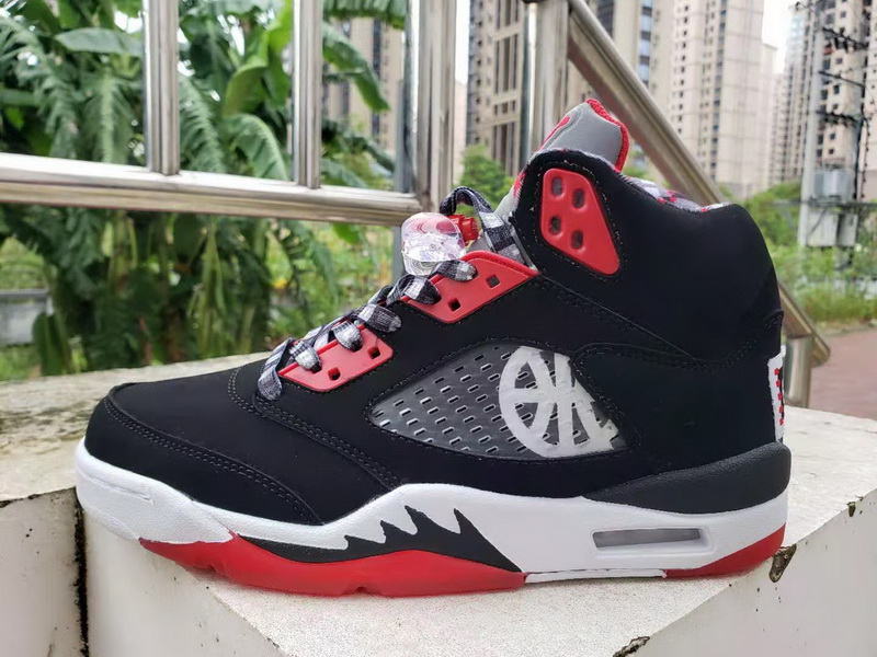 Air Jordan 5 Retro-024