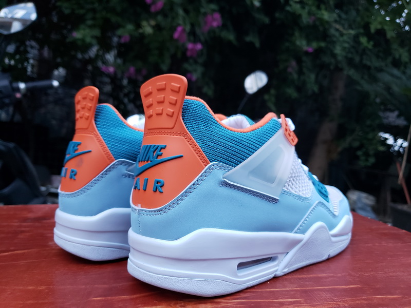 Air Jordan 4 Retro-132