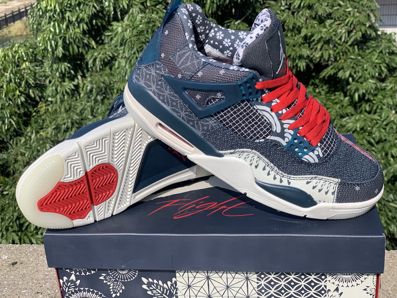 Air Jordan 4 Retro-144