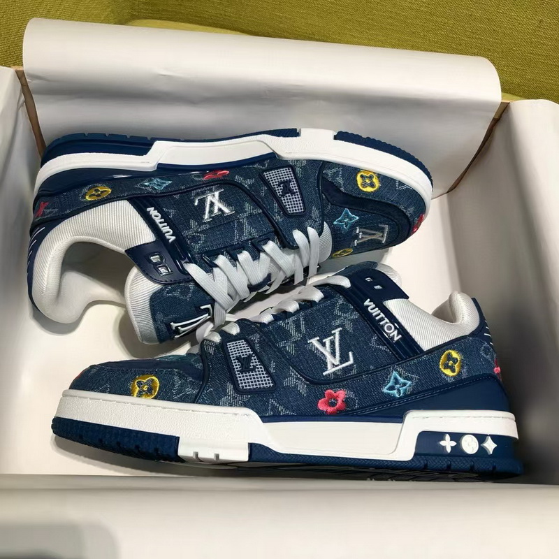 LV Shoes(AAA)-979