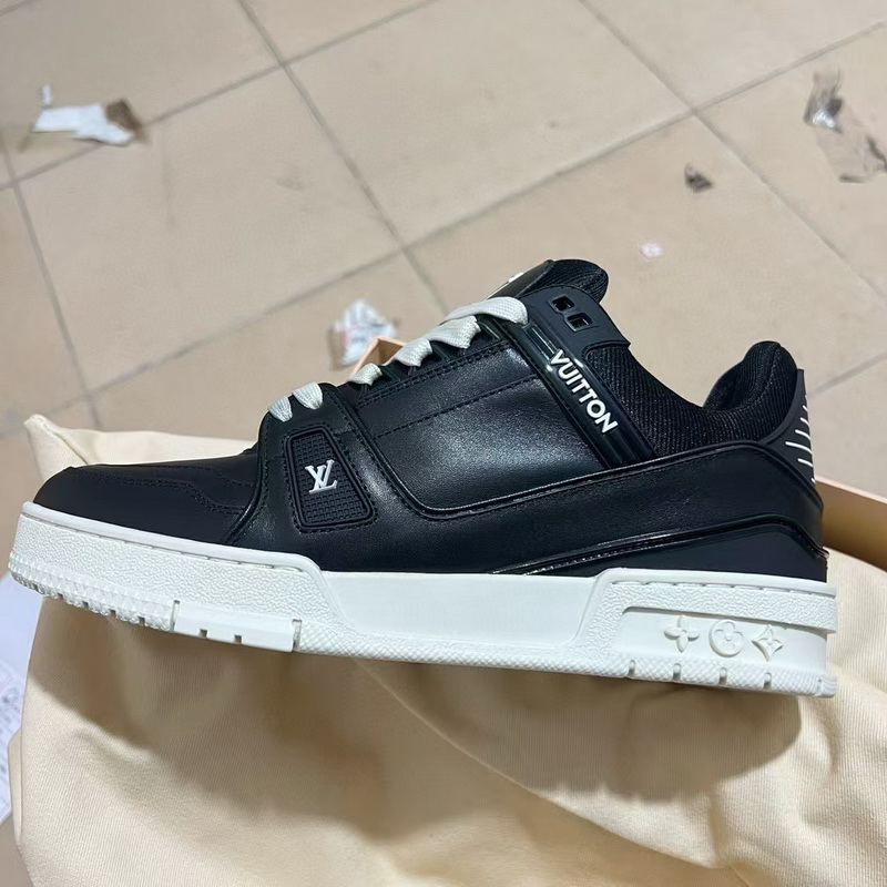 LV Shoes(AAA)-984