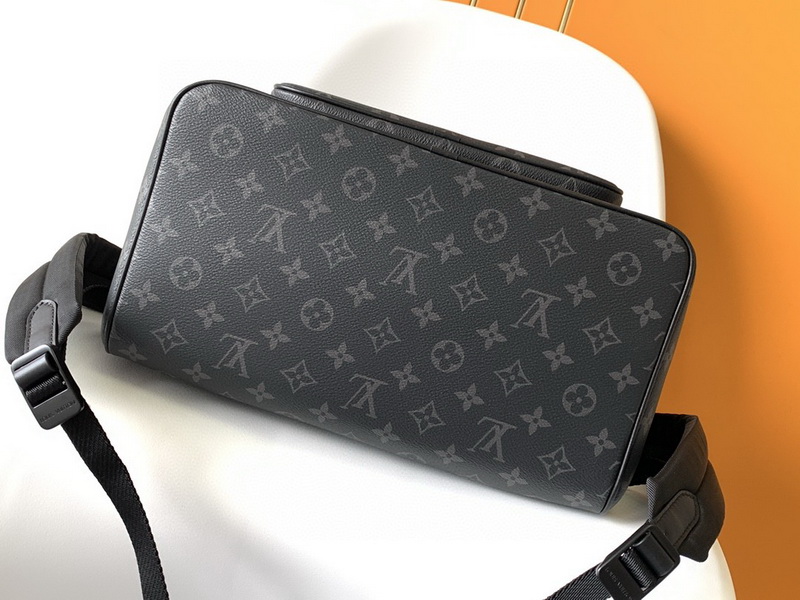LV Backpack(AAA)-080