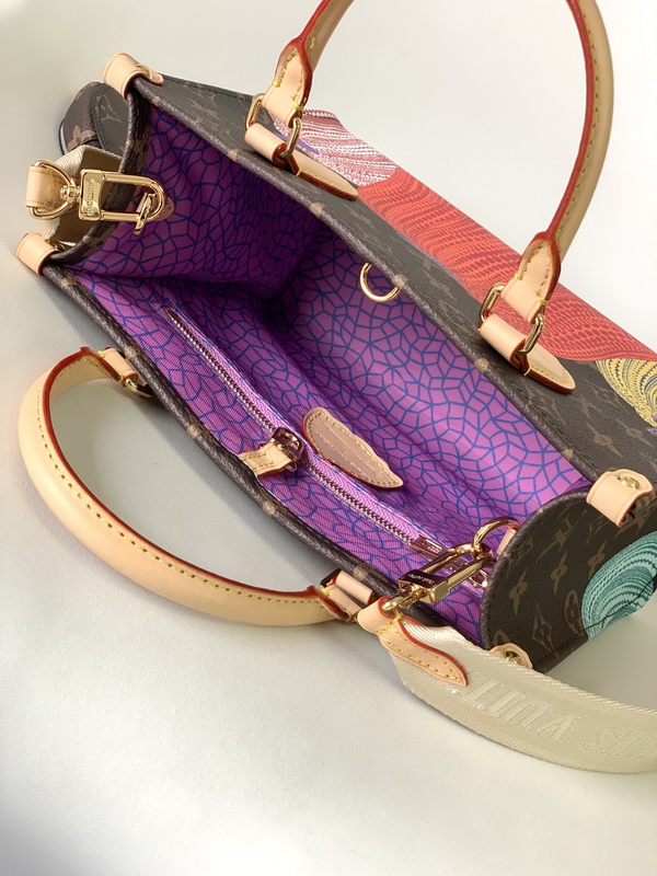 LV Handbags AAA(Women)-640
