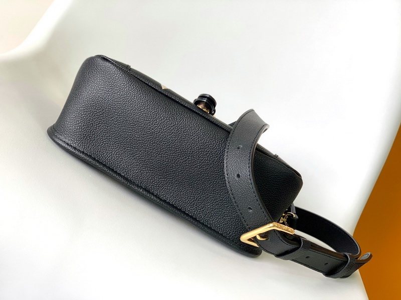 LV Handbags AAA(Women)-969
