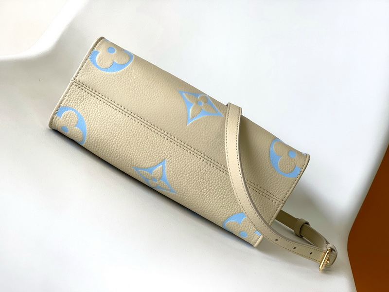LV Handbags AAA(Women)-1528