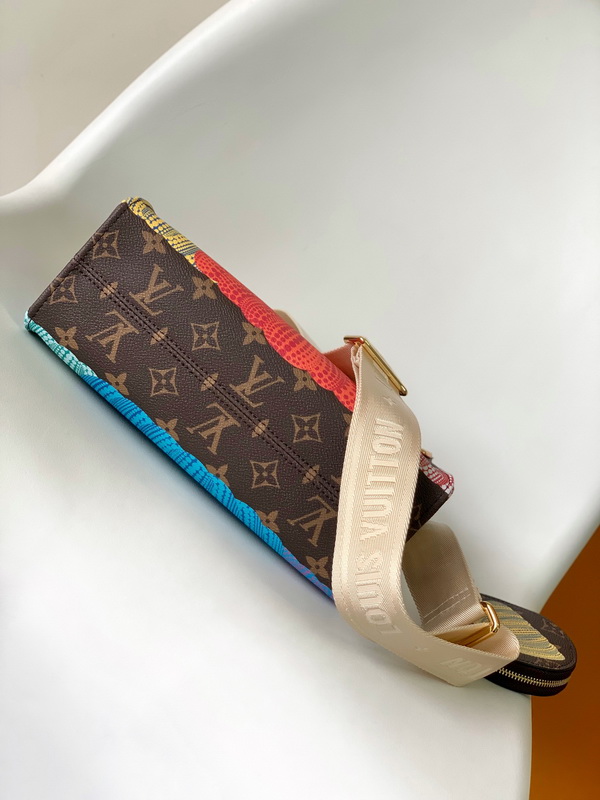 LV Handbags AAA(Women)-1563