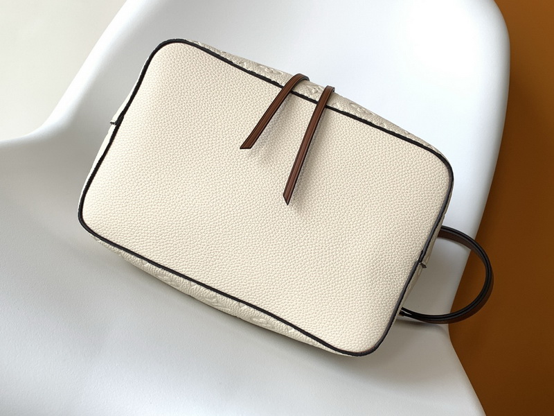 LV Handbags AAA(Women)-1650