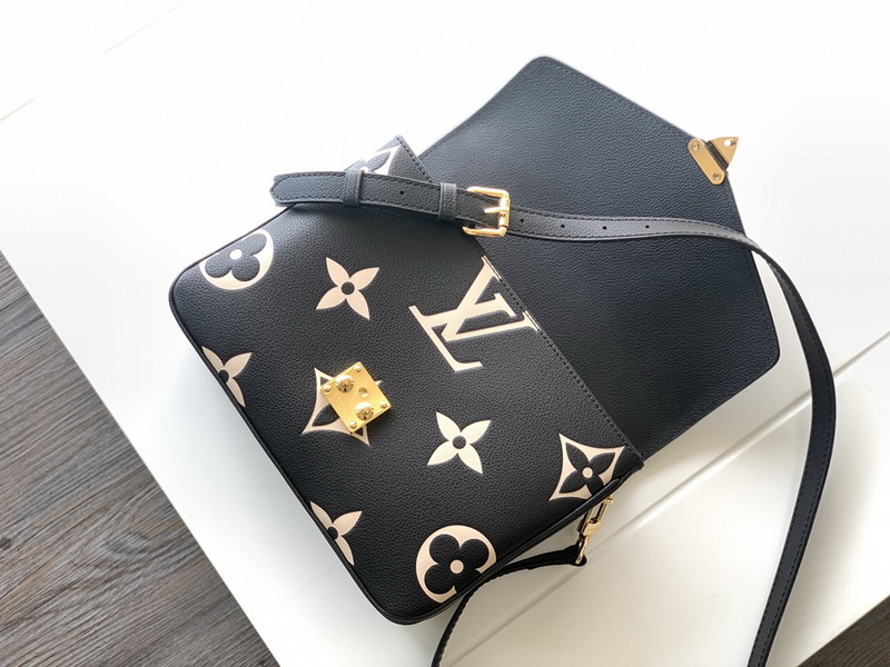 LV Handbags AAA(Women)-1702