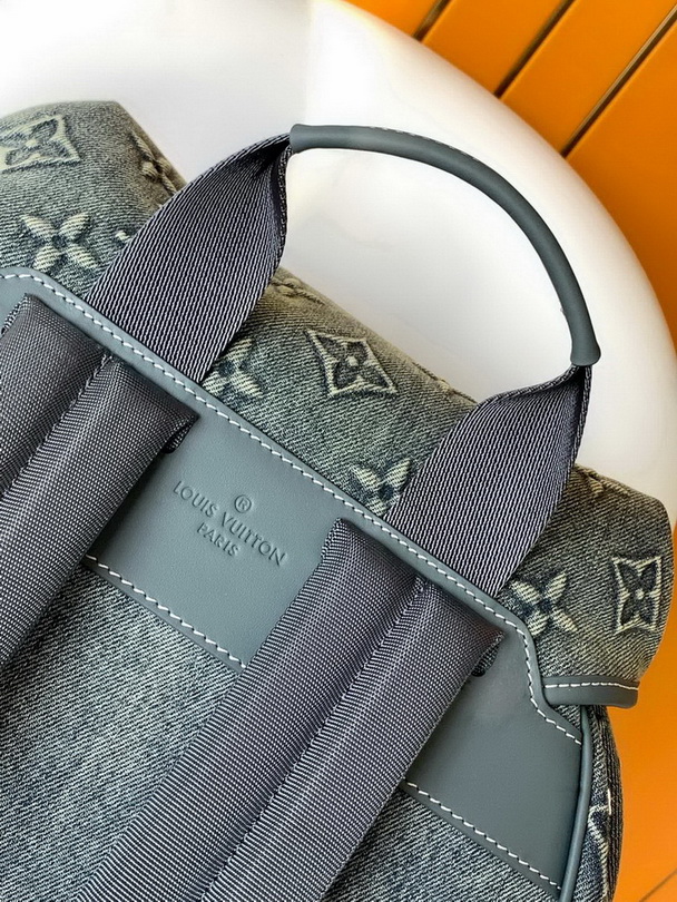 LV Backpack(AAA)-198