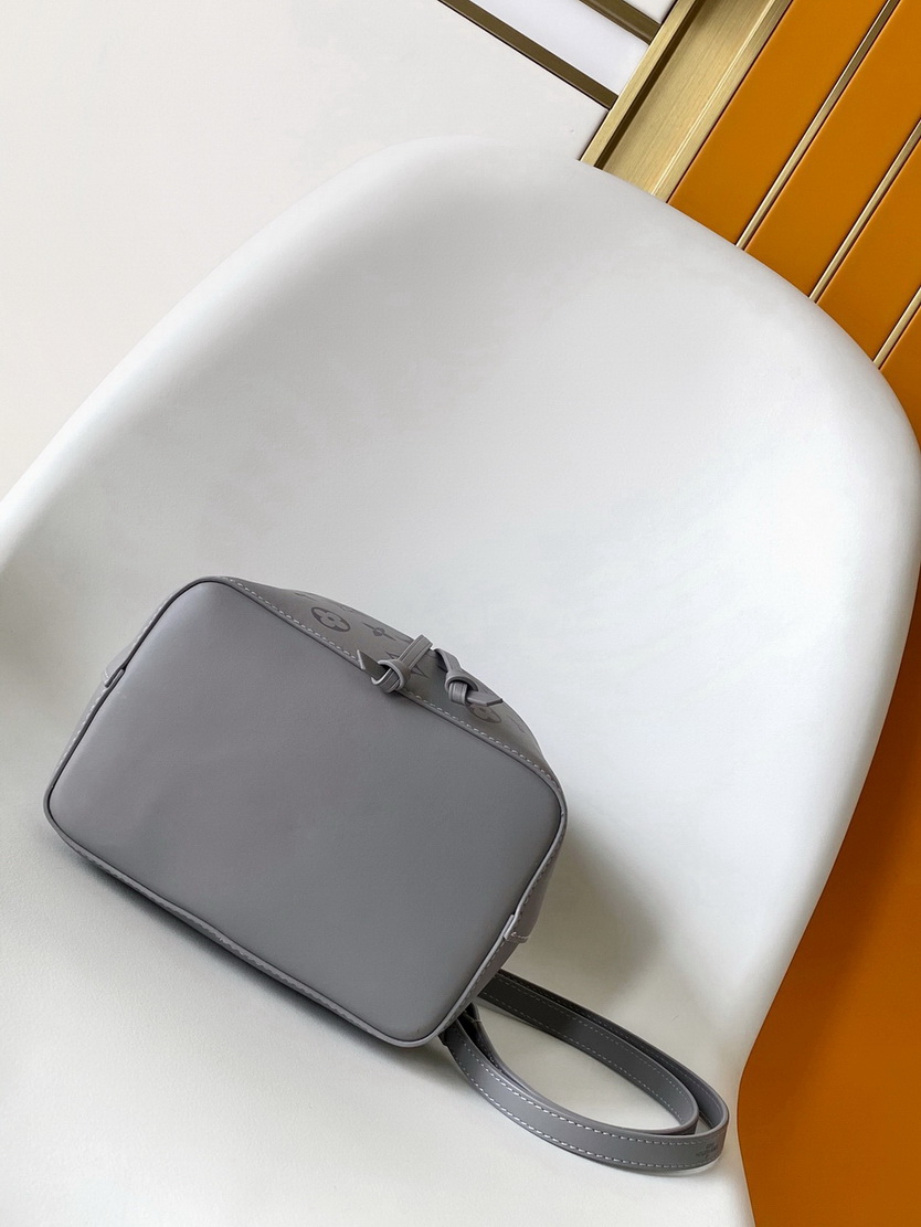 LV Bag-NFC(AAA)-023