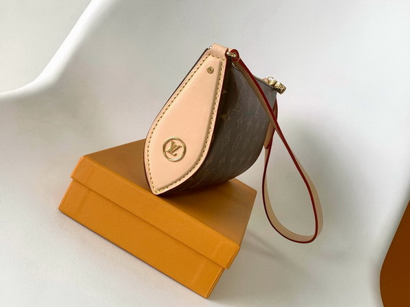 LV Bag-NFC(AAA)-040