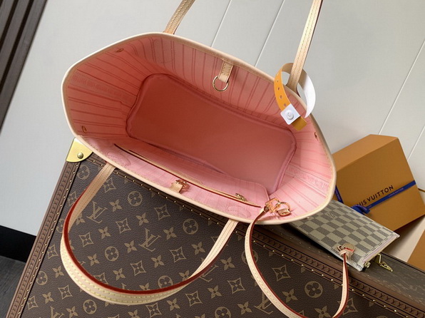 LV Bag-NFC(AAA)-154