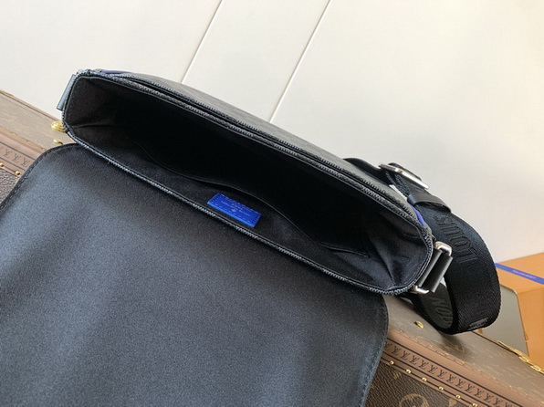 LV Bag-NFC(AAA)-181