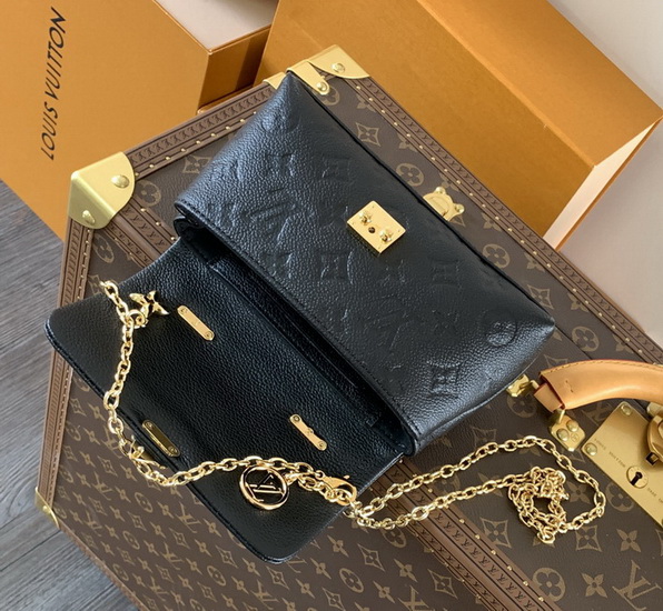LV Bag-NFC(AAA)-227