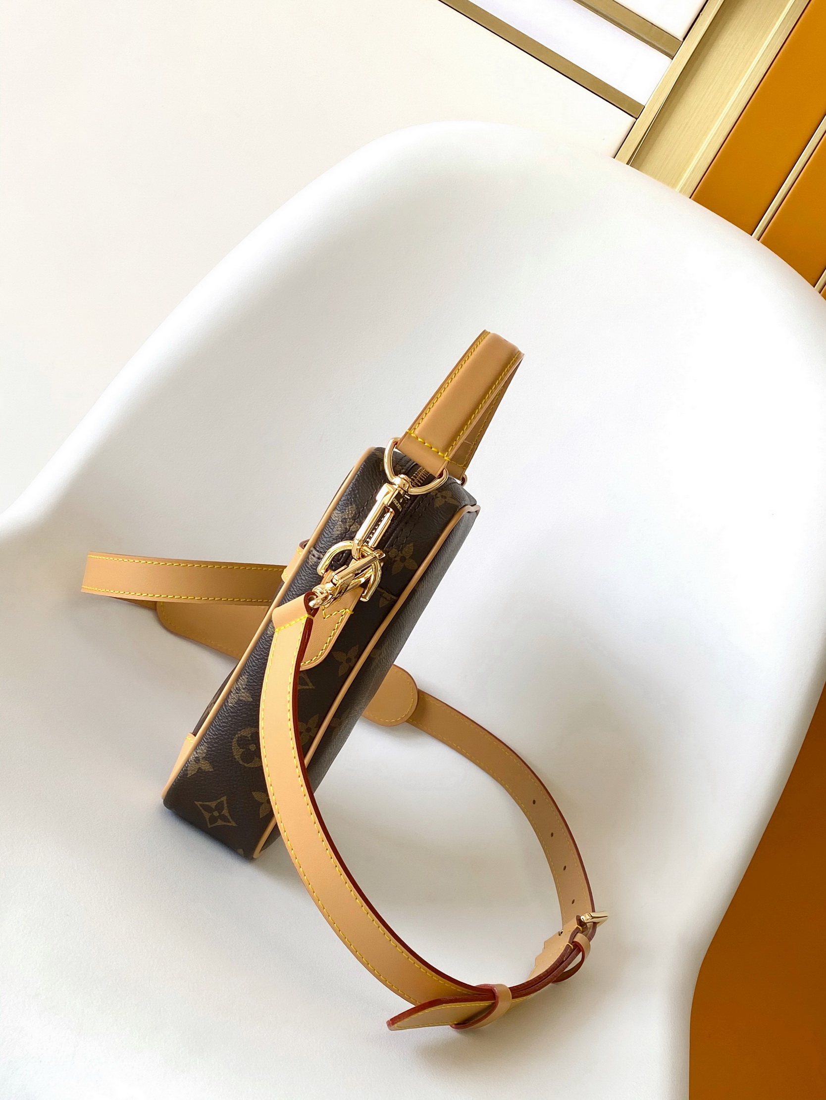 LV Bag-NFC(AAA)-267