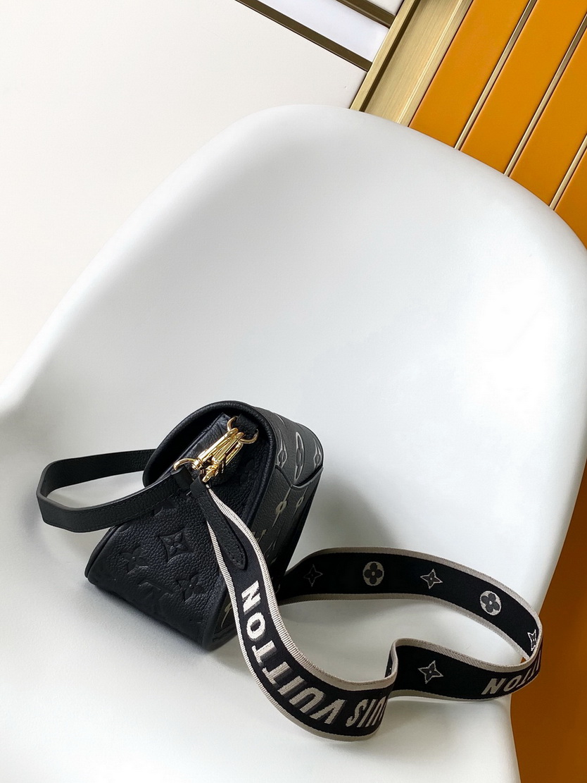 LV Bag-NFC(AAA)-336