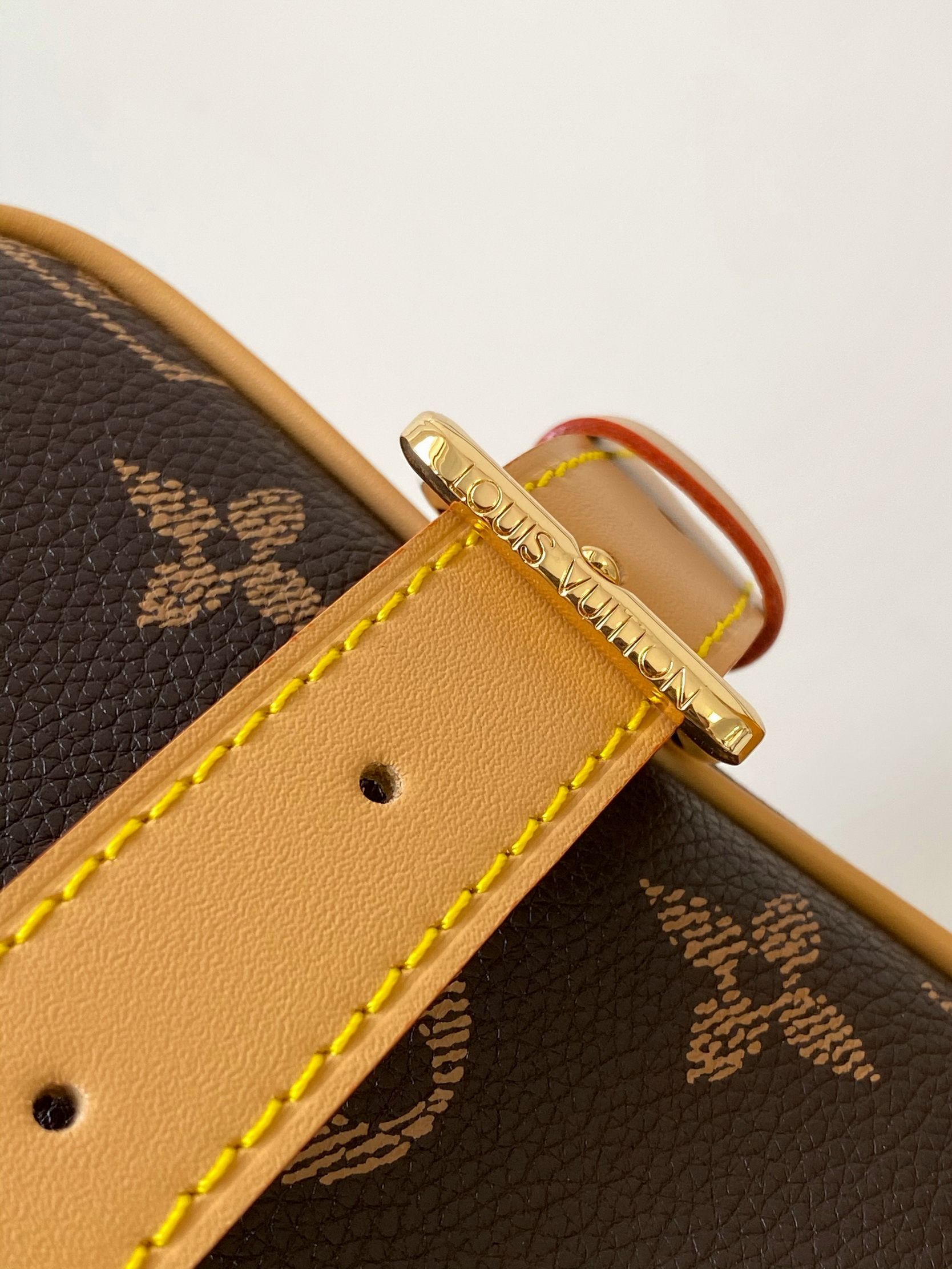 LV Bag-NFC(AAA)-422