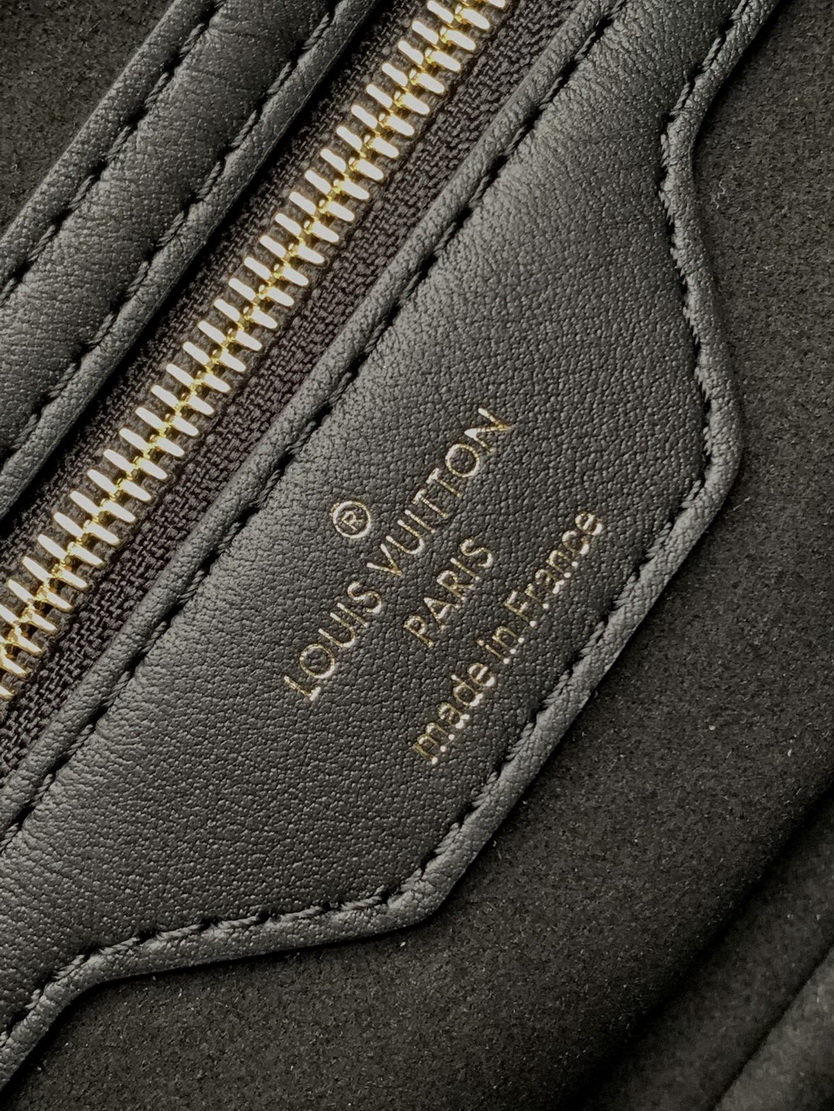 LV Bag-NFC(AAA)-456