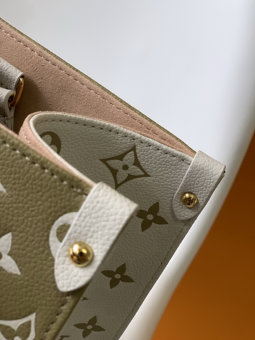 LV Bag-NFC(AAA)-523